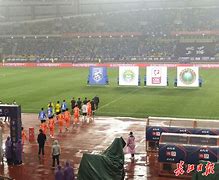 加时末段武汉三镇止住颓势——英超节点到来，更衣室稳定，更衣室氛围转暖